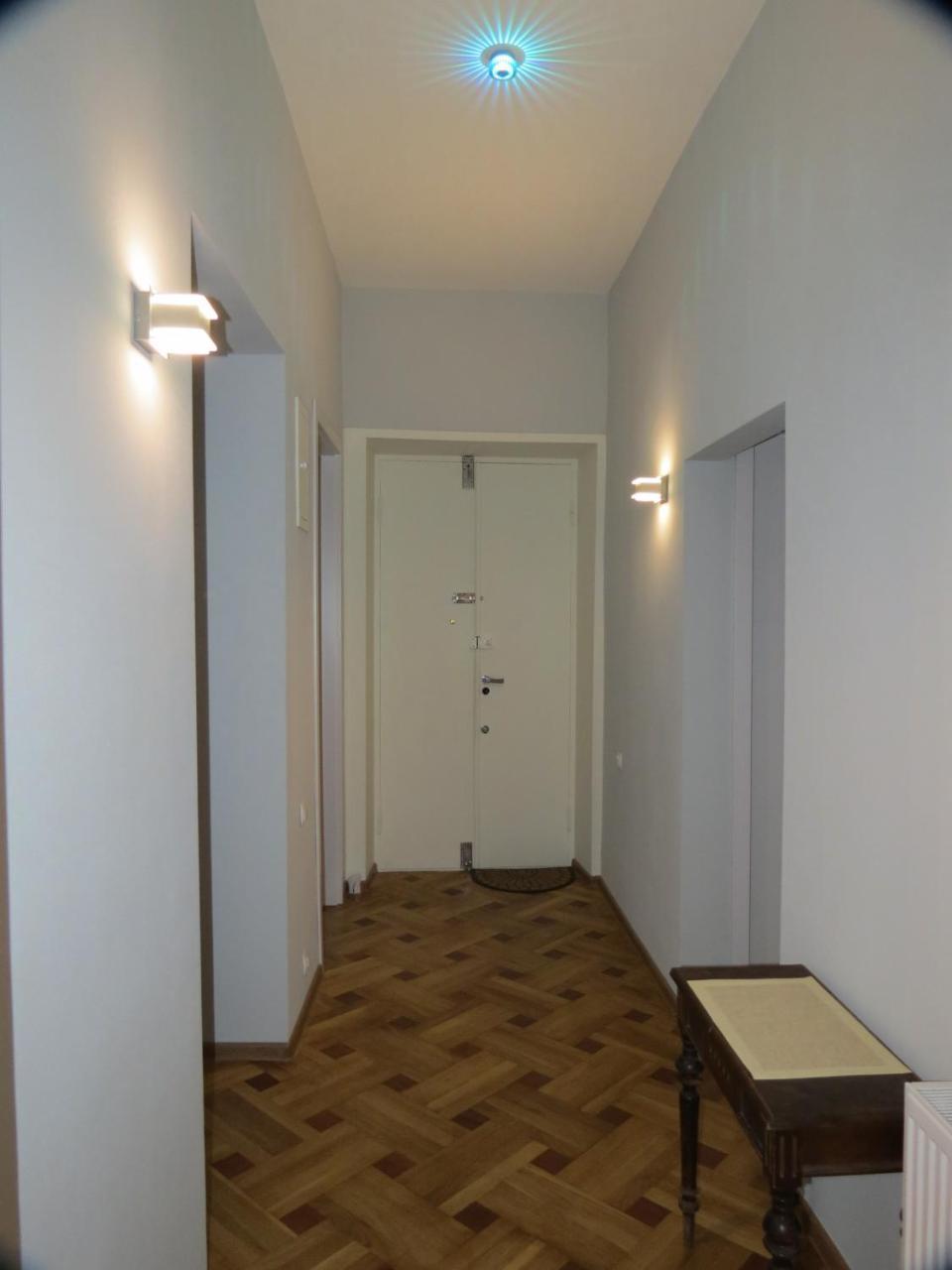 Three Rooms Apartment 第比利斯 外观 照片